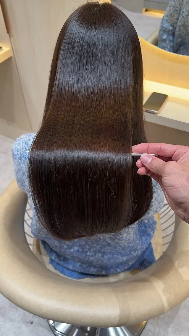 ロング カット ヘアカラー 縮毛矯正 縮毛矯正✨🫧 レイヤー川村利幸のヘアスタイル