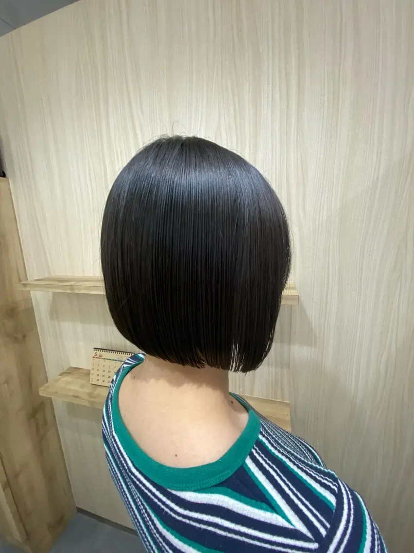 ショート ボブ 小顔カット トリートメント 酸熱トリートメント 原田 直哉のヘアスタイル