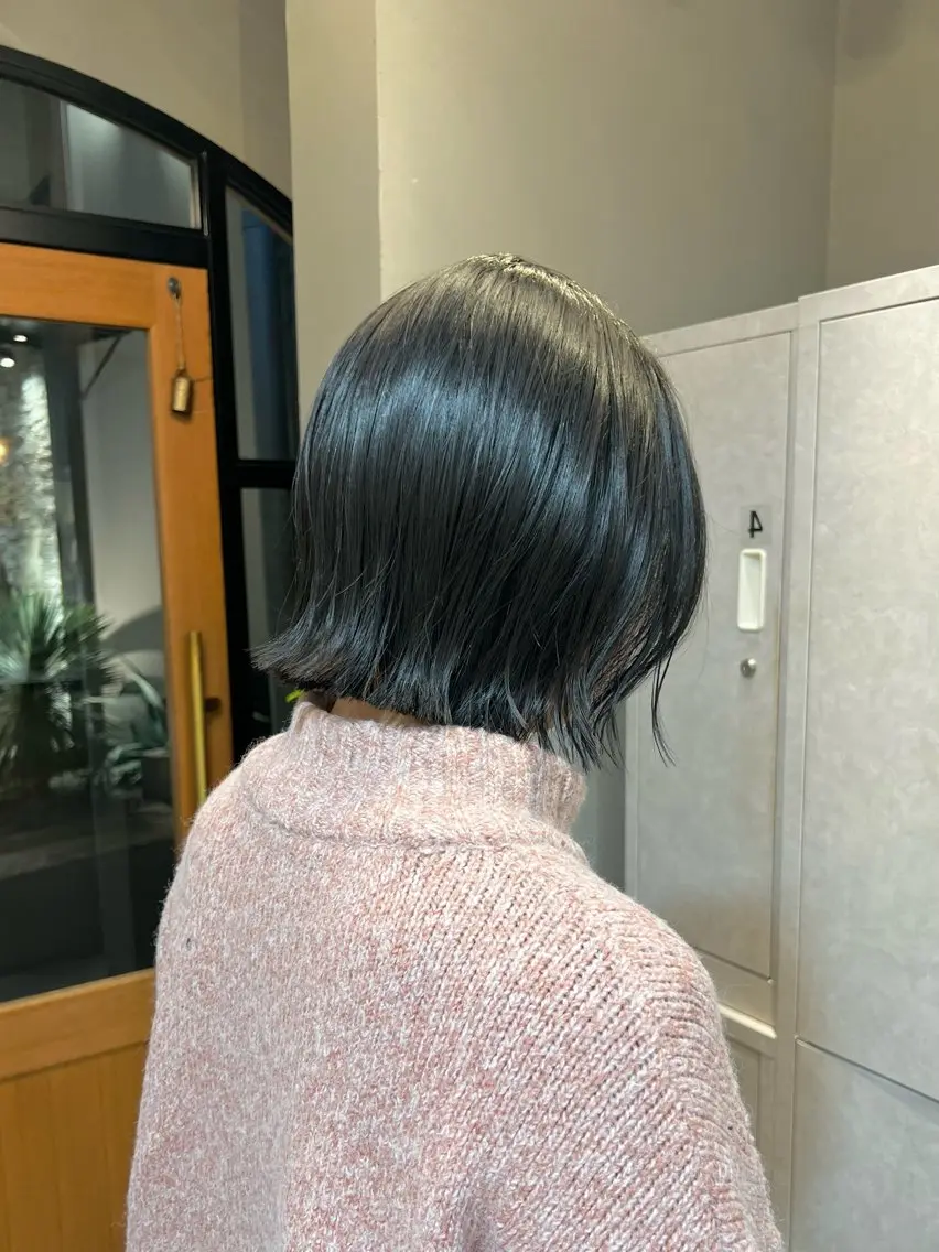 ショート カラー 切りっぱなしボブ ボブ 神戸ボブ✂️ ioe三宮/田 伸佳のヘアスタイル