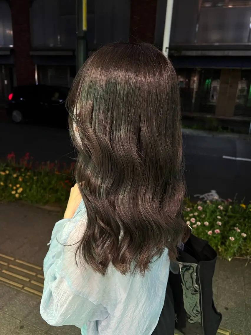 セミロング カラー 透明感カラー 🌞レイヤー×カラー 前川那津美🌞のヘアスタイル