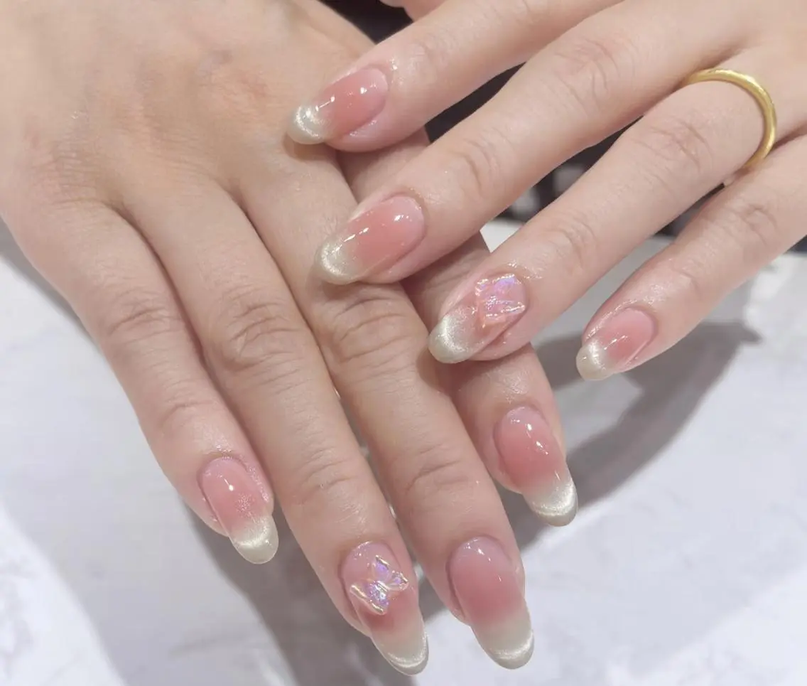 ネイル ハンドネイル 🎀 Ayaka_nailのネイルデザイン