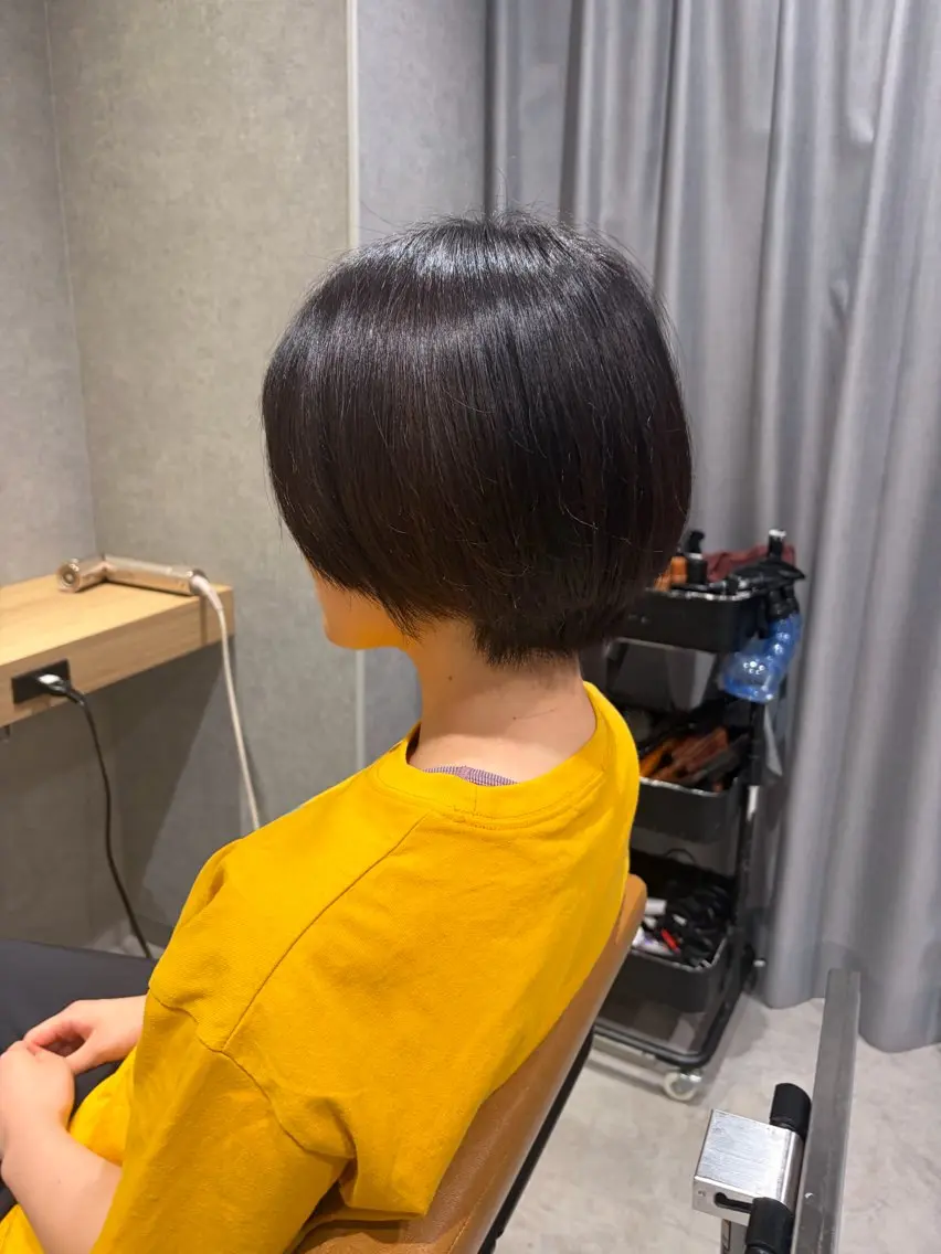 ショート カラー 齋藤 艶珠のヘアスタイル