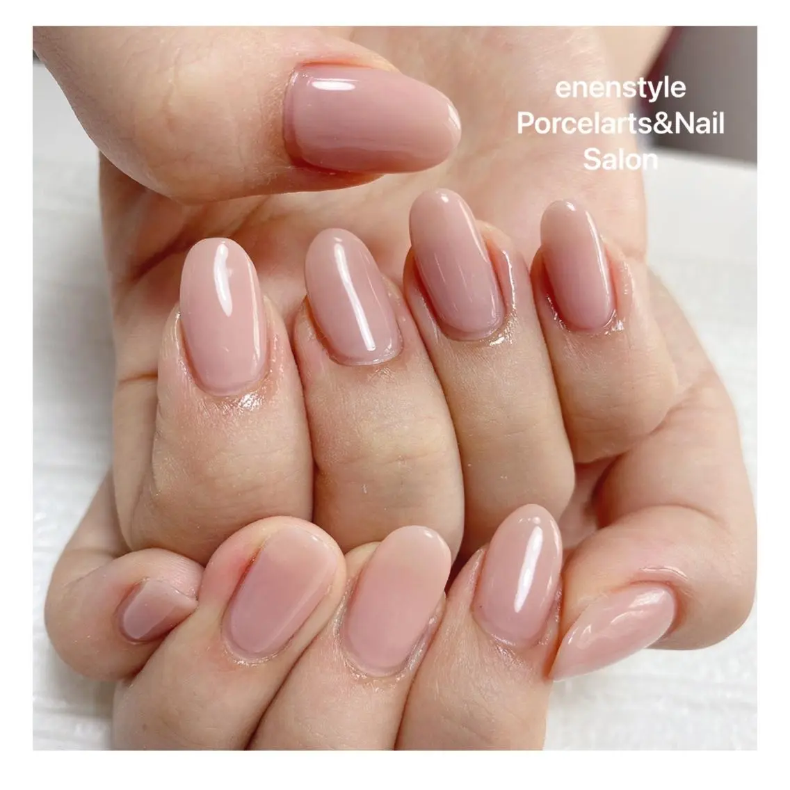 ミディアム ネイル 🐾enen style 🐾のネイルデザイン