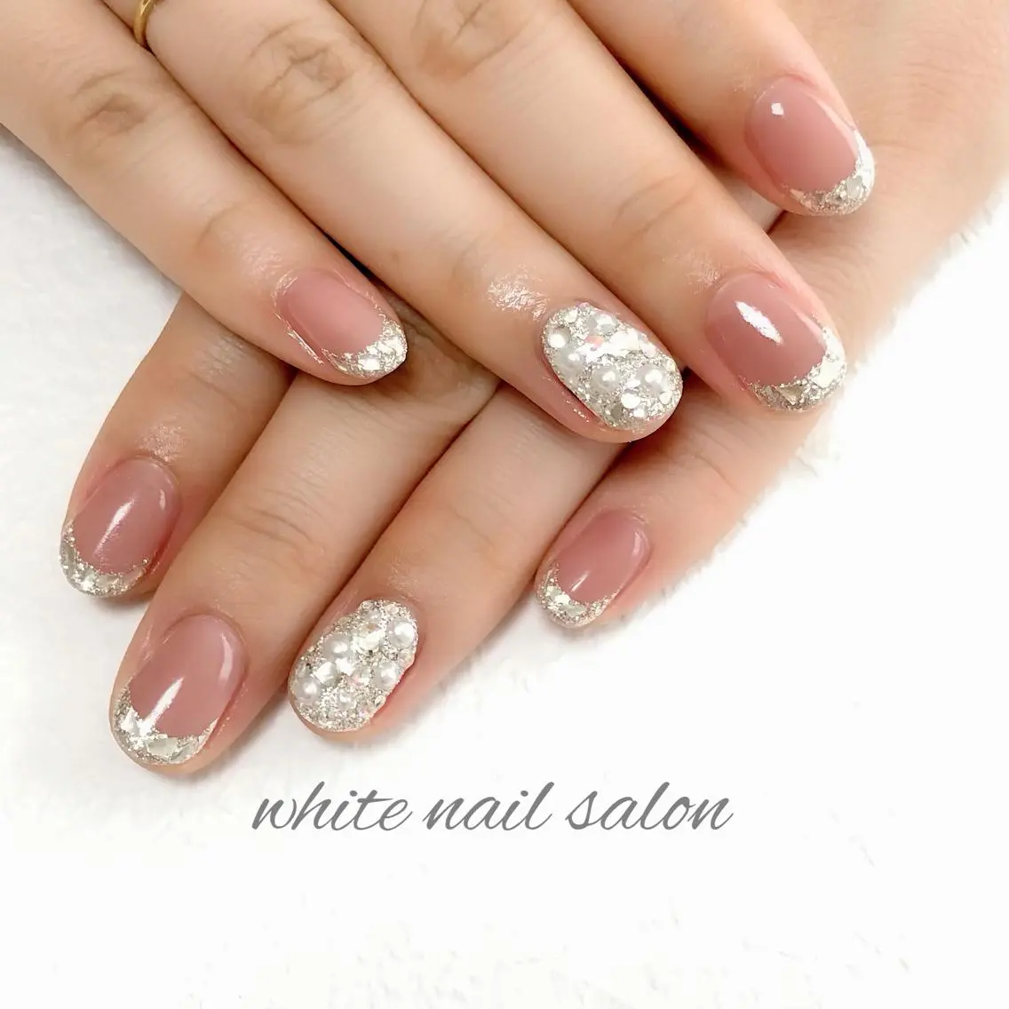 ネイル アートネイル フレンチネイル ジェルネイル ハードジェル 持ち込み ハンドネイル white nail salonのネイルデザイン