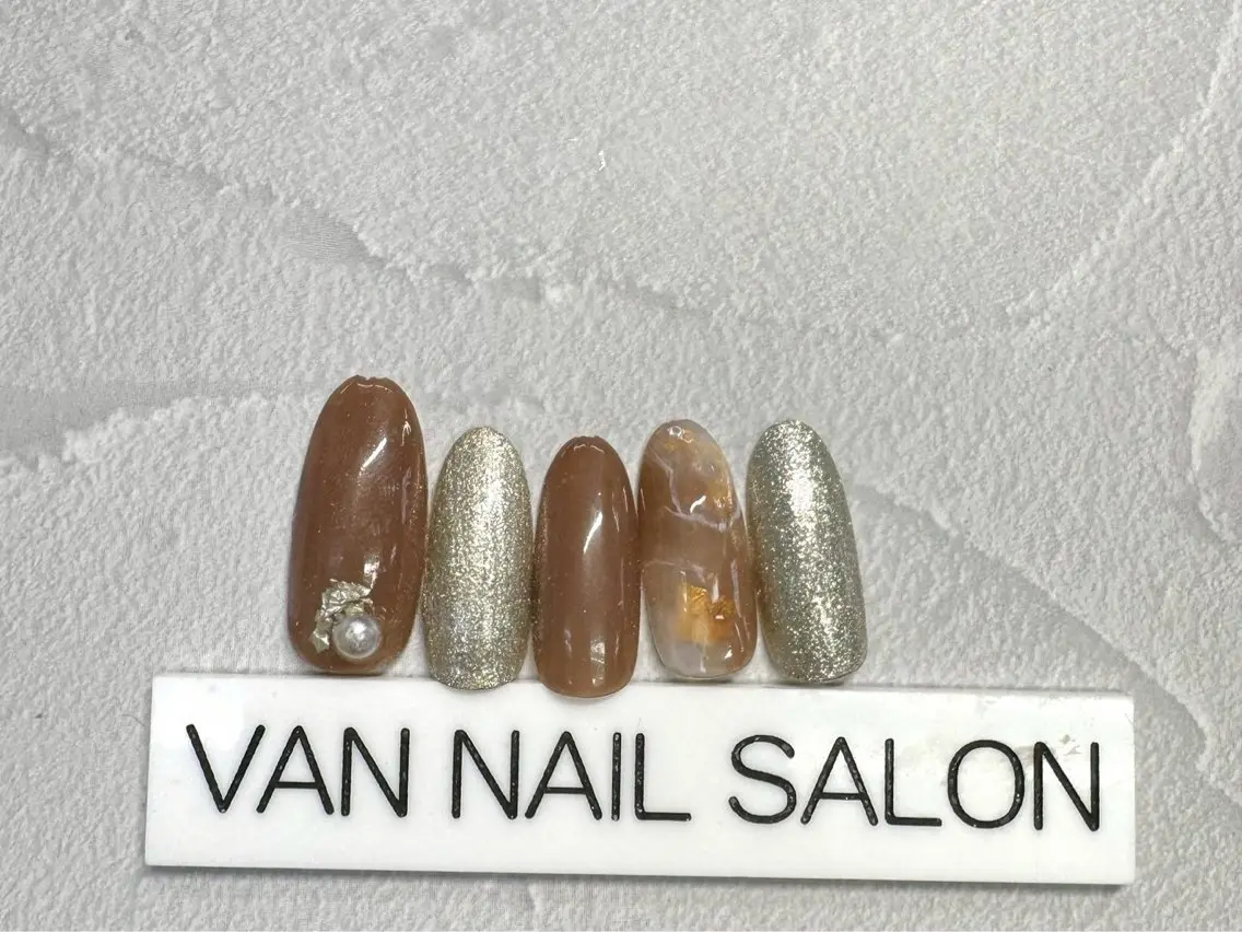 ネイル Van Nail Salonのネイルデザイン