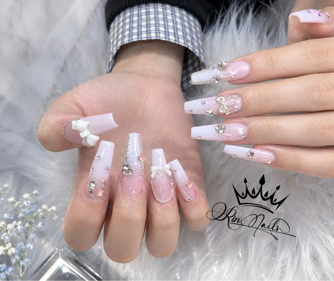 ネイル Rin.nails ネイルサロンのネイルデザイン
