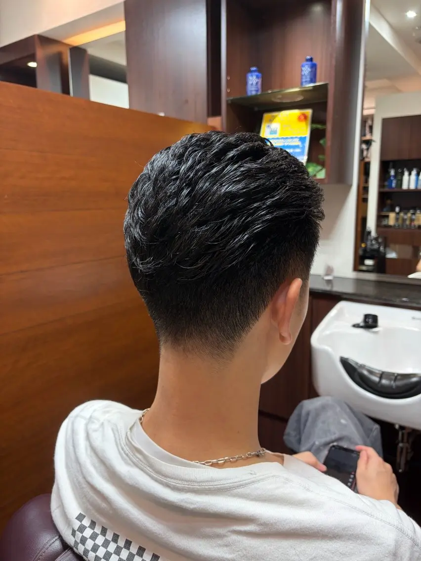 ショート メンズ 加藤 啓吾のヘアスタイル