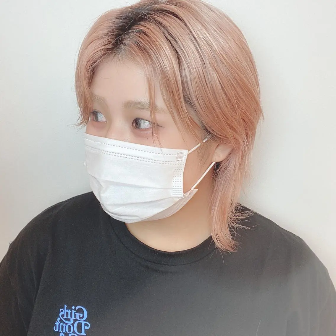 ショート カラー ピンクカラー 美髪矯正 韓国レイヤーのヘアスタイル