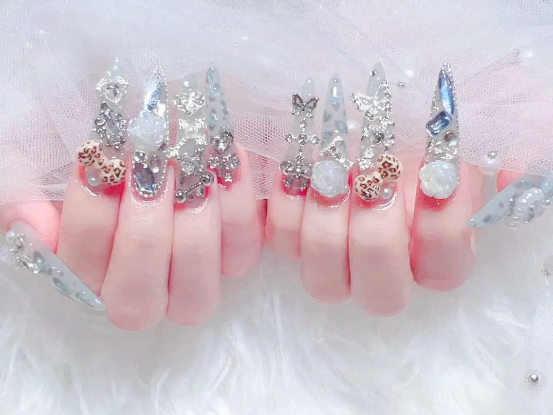 ネイル ハンドネイル LuLu nail💕ミカのネイルデザイン