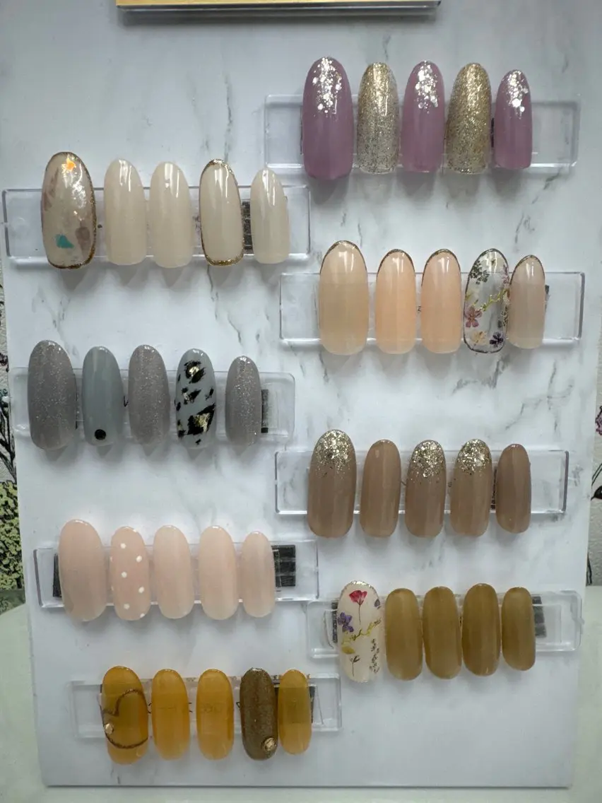 ネイル シンプルネイル nail salon meoli ヒトミのネイルデザイン
