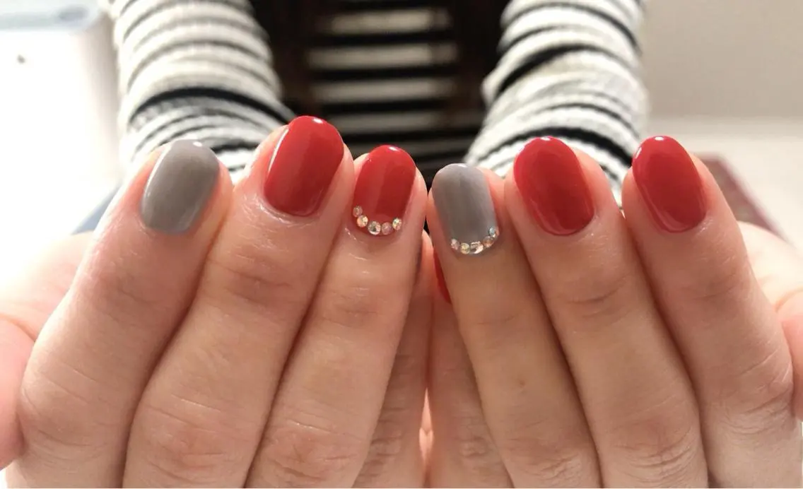 ネイル mano nella manoのネイルデザイン