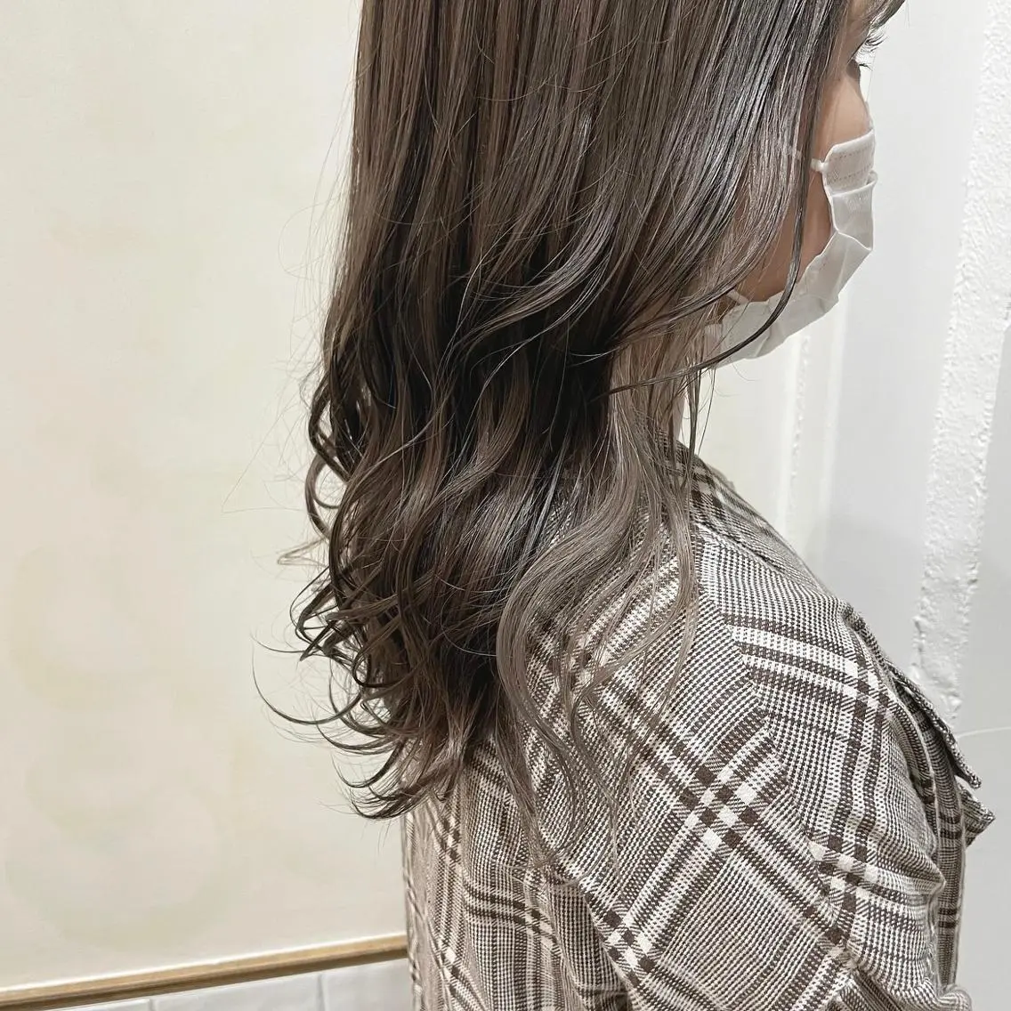 セミロング ROMEO 京橋のヘアスタイル