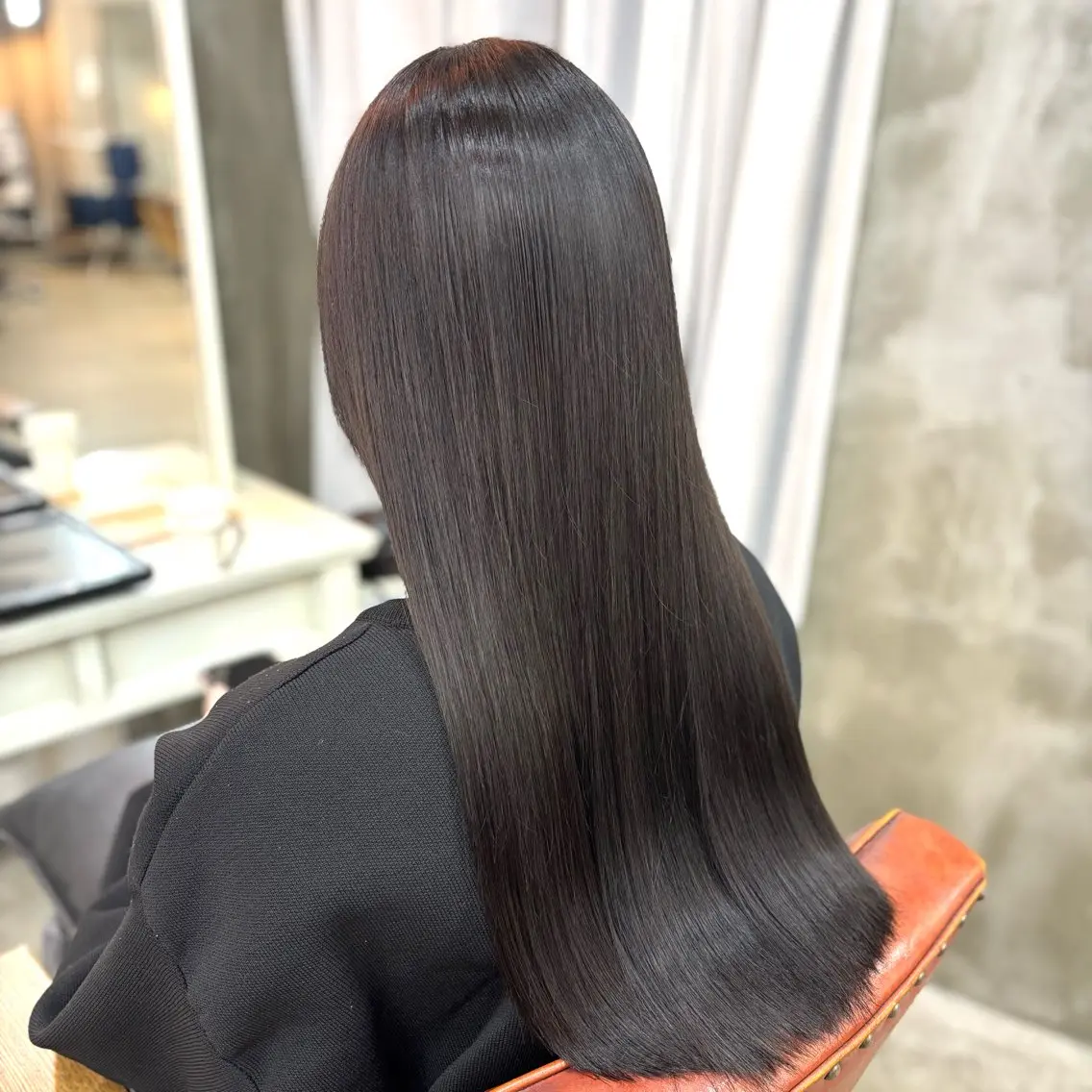 ロング カラー グレージュ ヘアカラー トリートメント 艶髪‎カラー🤍 RIKAのヘアスタイル
