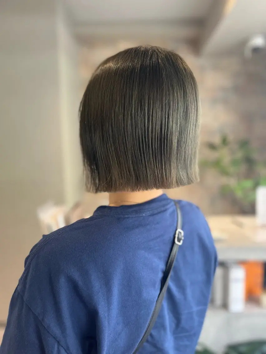 ショート カラー ブリーチ 透明感カラー ダブルカラー グレージュ ミント カット ヘアカラー トリートメント ボブ/ハイトーン 福生Radix 下田のヘアスタイル