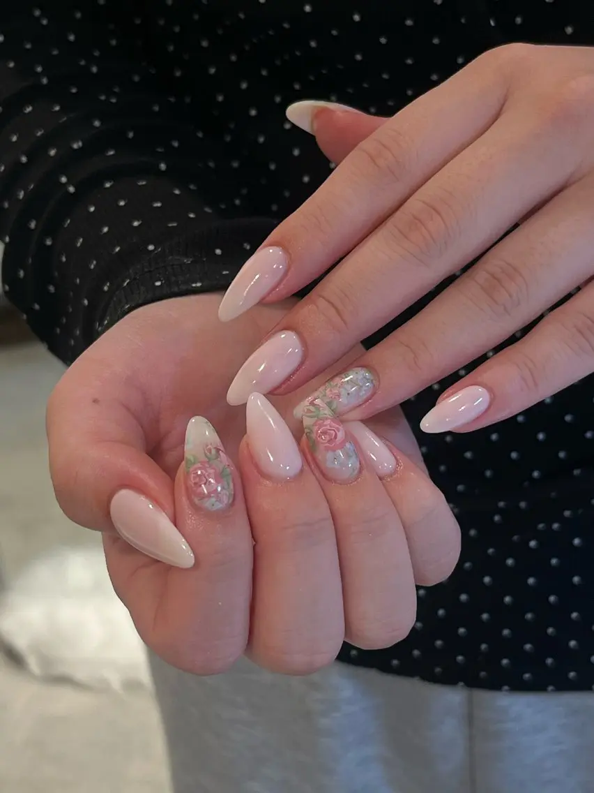 ネイル ハンドネイル prunelle .のネイルデザイン