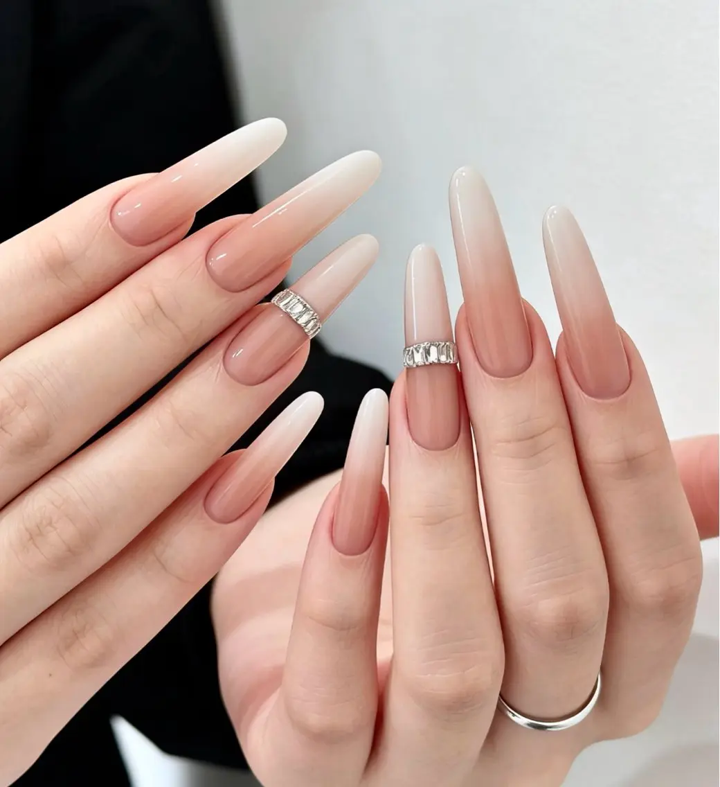 ネイル アートネイル オーロラネイル チークネイル 長さ出し フレンチネイル ハンドネイル ハンドケア Yumi Nail Seiのネイルデザイン