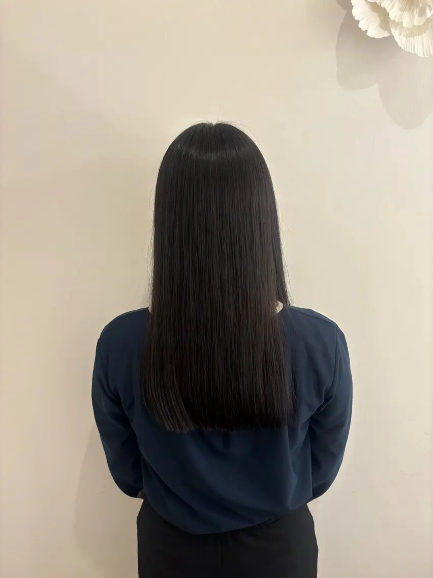 ロング カラー タカハシ ノドカのヘアスタイル