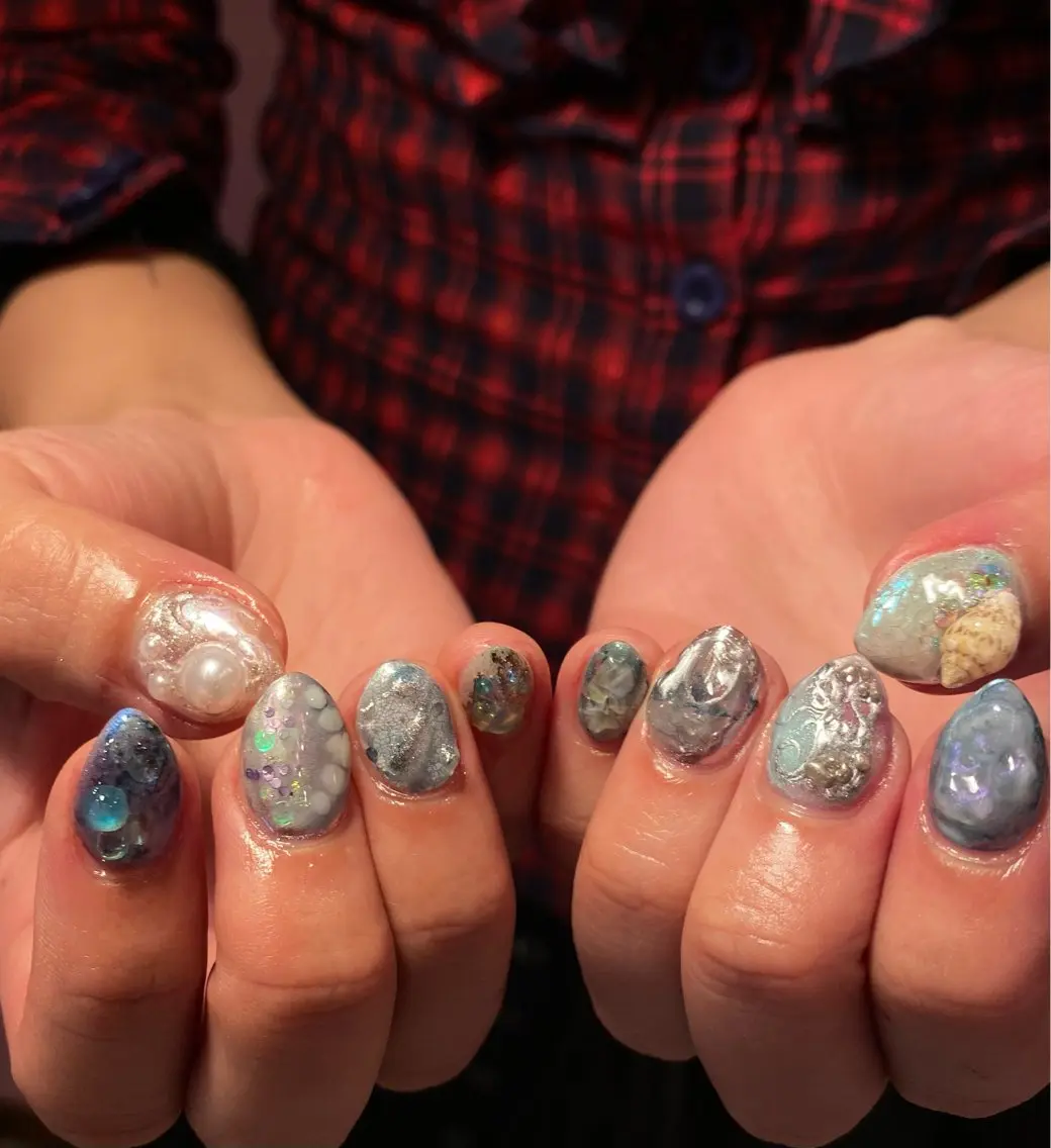 ネイル ハンドネイル oichan 𖦹°‧のネイルデザイン