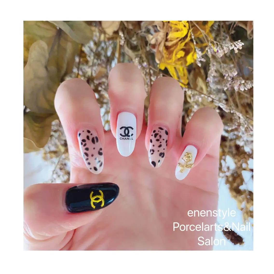ミディアム ネイル ハンドネイル 🐾enen style 🐾のネイルデザイン