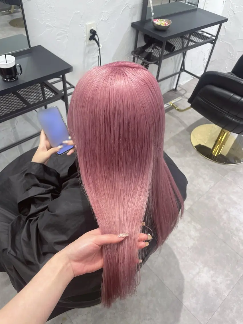 カラー ブリーチ ハイトーンカラー ピンクカラー 心斎橋美容室 marinaのヘアスタイル