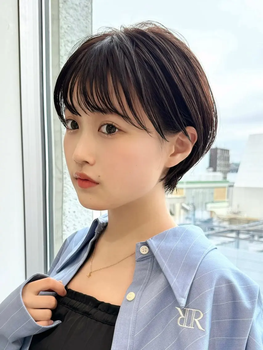 ショート カラー カット ヘアカラー トリートメント 💍新宿ショート 💍岩田莉奈のヘアスタイル