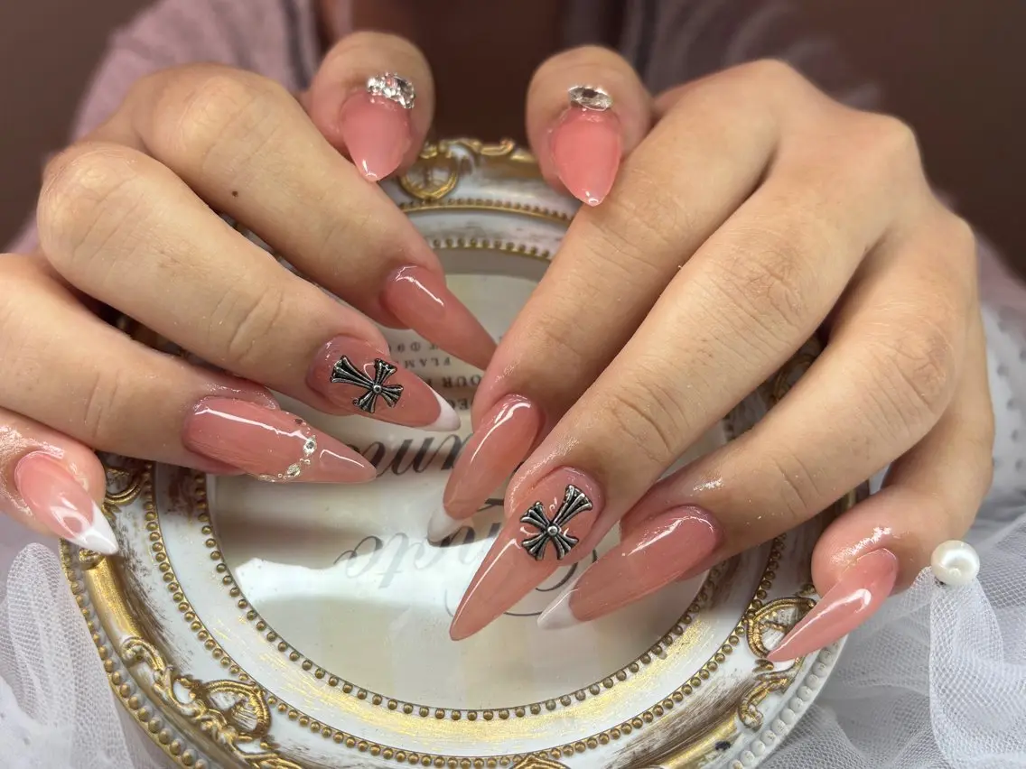 ネイル ハンドネイル MIO Nailのネイルデザイン