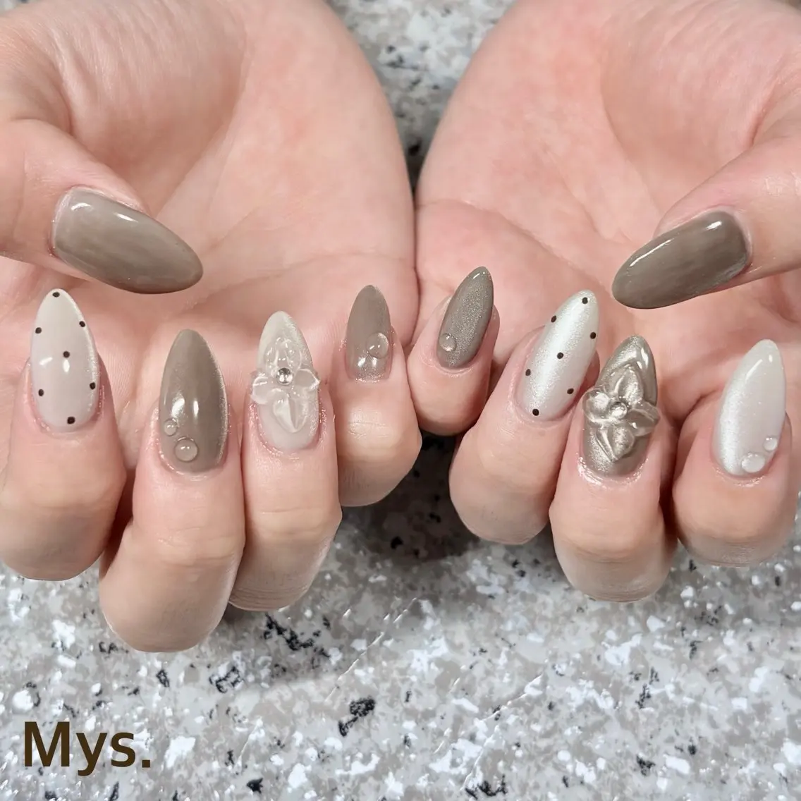 ネイル ハンドネイル Mys. 三上紗紀のネイルデザイン