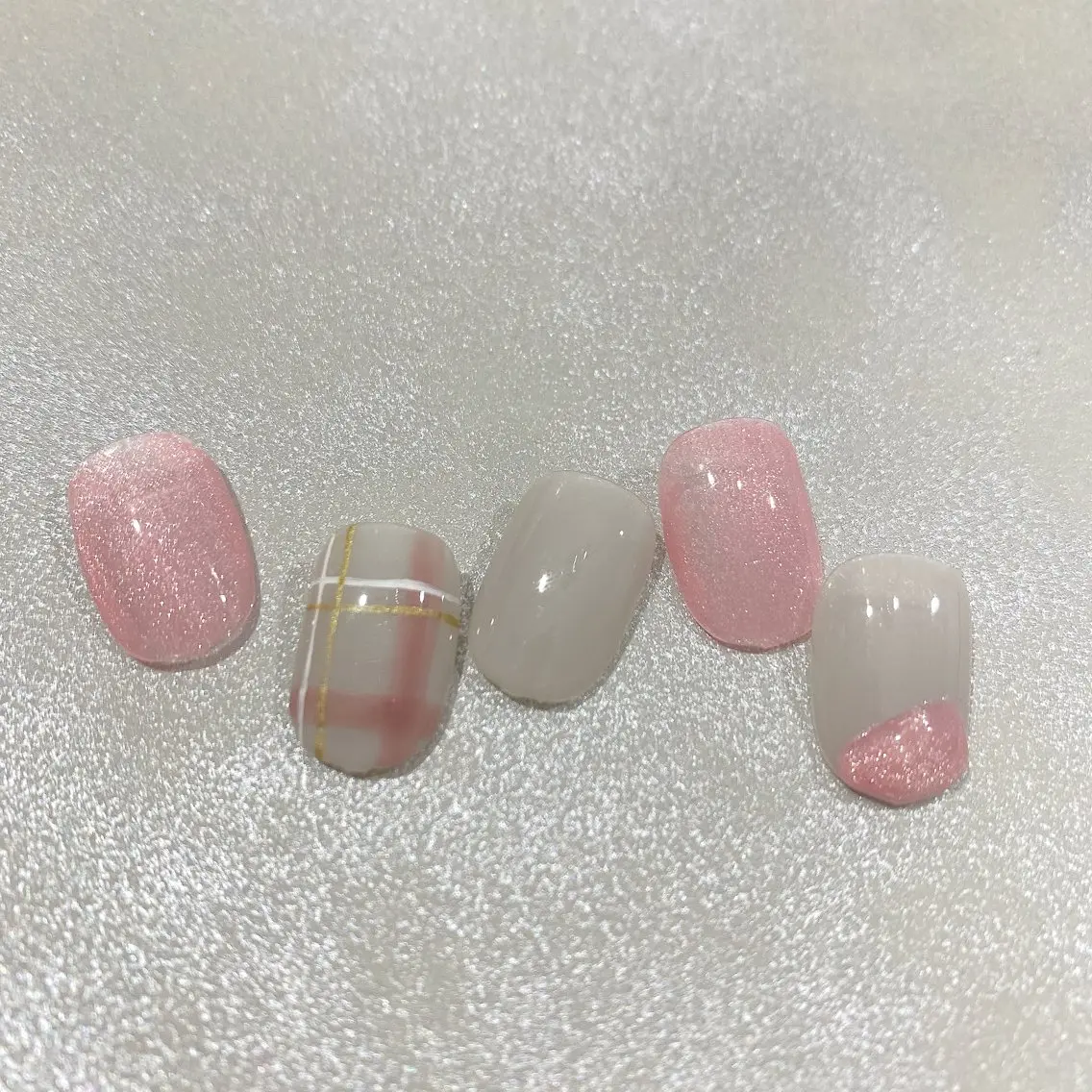 ネイル emiu petiteのネイルデザイン
