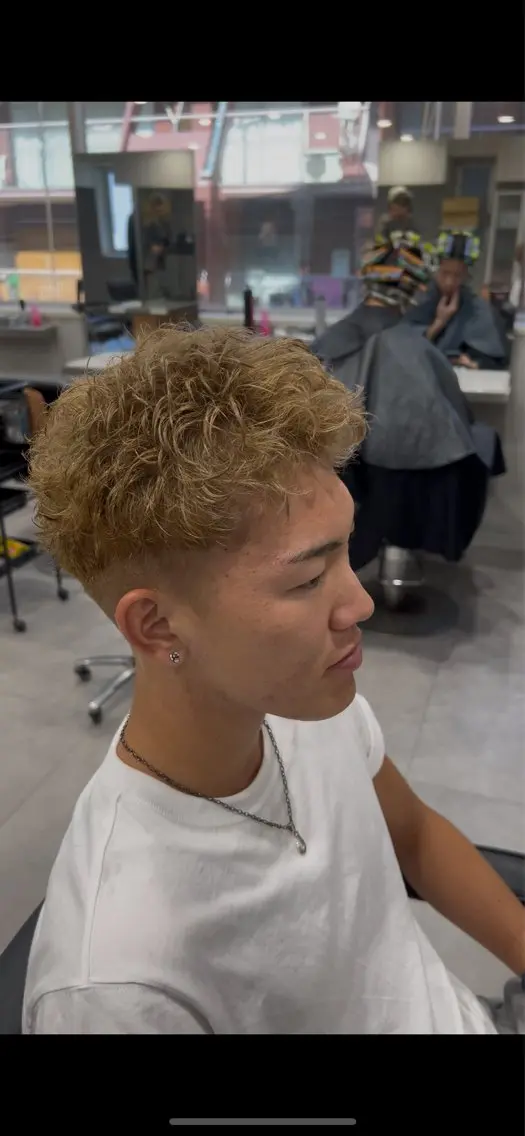 ショート カラー メンズ くせ毛 大阪メンズパーマ/ 中崎町/森 大和のヘアスタイル