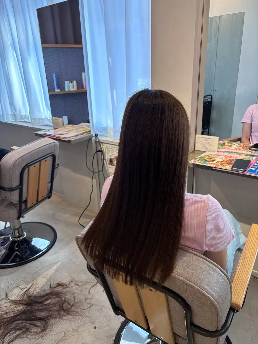 ロング 真鍋 月音のヘアスタイル
