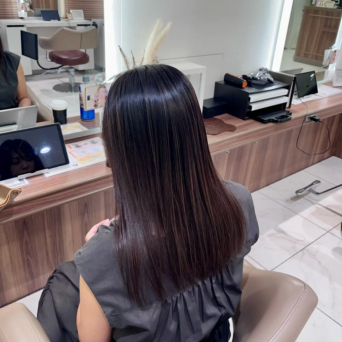 セミロング カラー バレイヤージュ ベージュカラー ブリーチ グレージュ ハイライトカラー ヘアカラー トリートメント 大宮/バレイヤージュ 髪質改善/澤田隆誠のヘアスタイル