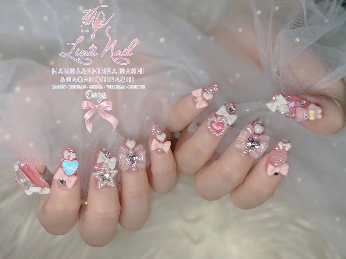ミディアム ハンドネイル Linanail Nambaのネイルデザイン