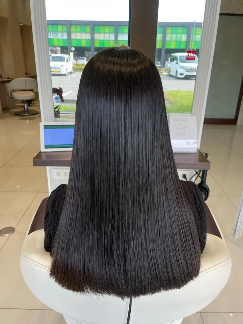 ロング カット 縮毛矯正 トリートメント ブリーチしてても 綺麗にかかる縮毛矯正のヘアスタイル