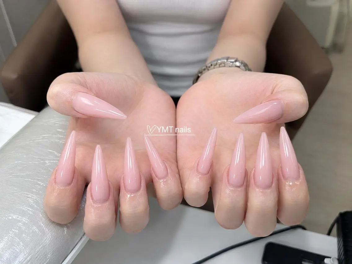 ネイル ハンドネイル mochi nailsのネイルデザイン