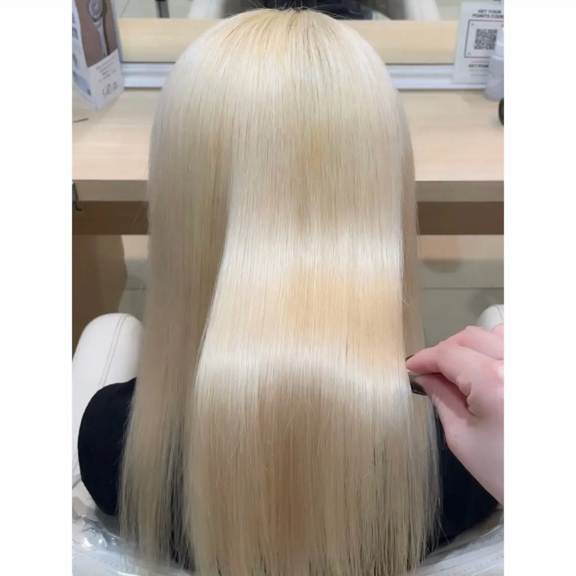 ロング カラー ブリーチ 抜きっぱなしブロンド ブロンド ロング ヘアカラー ☆Ash中目黒 浦野遥☆*。のヘアスタイル