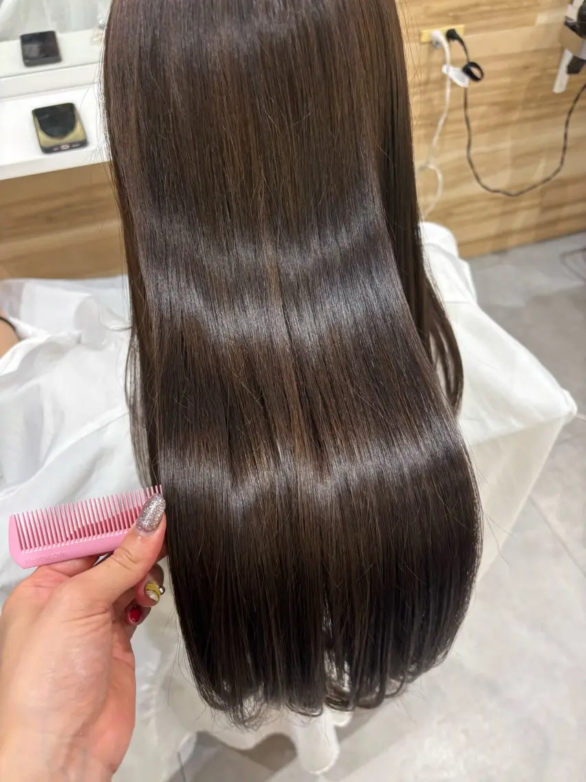 ロング カラー カット ヘアカラー トリートメント ヘッドスパ 長岡 明音のヘアスタイル