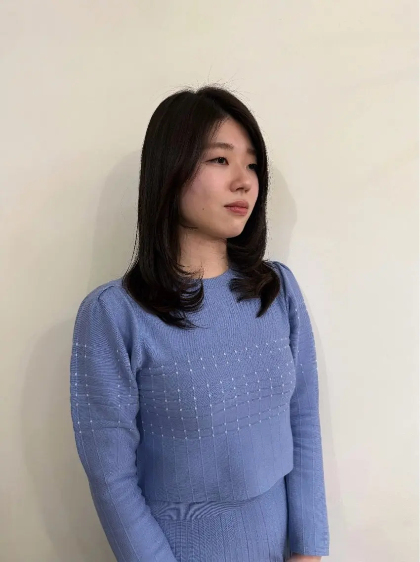 ミディアム 顔周りカット レイヤーカット カット ayaka/暖色/ レイヤーカット🩰のヘアスタイル