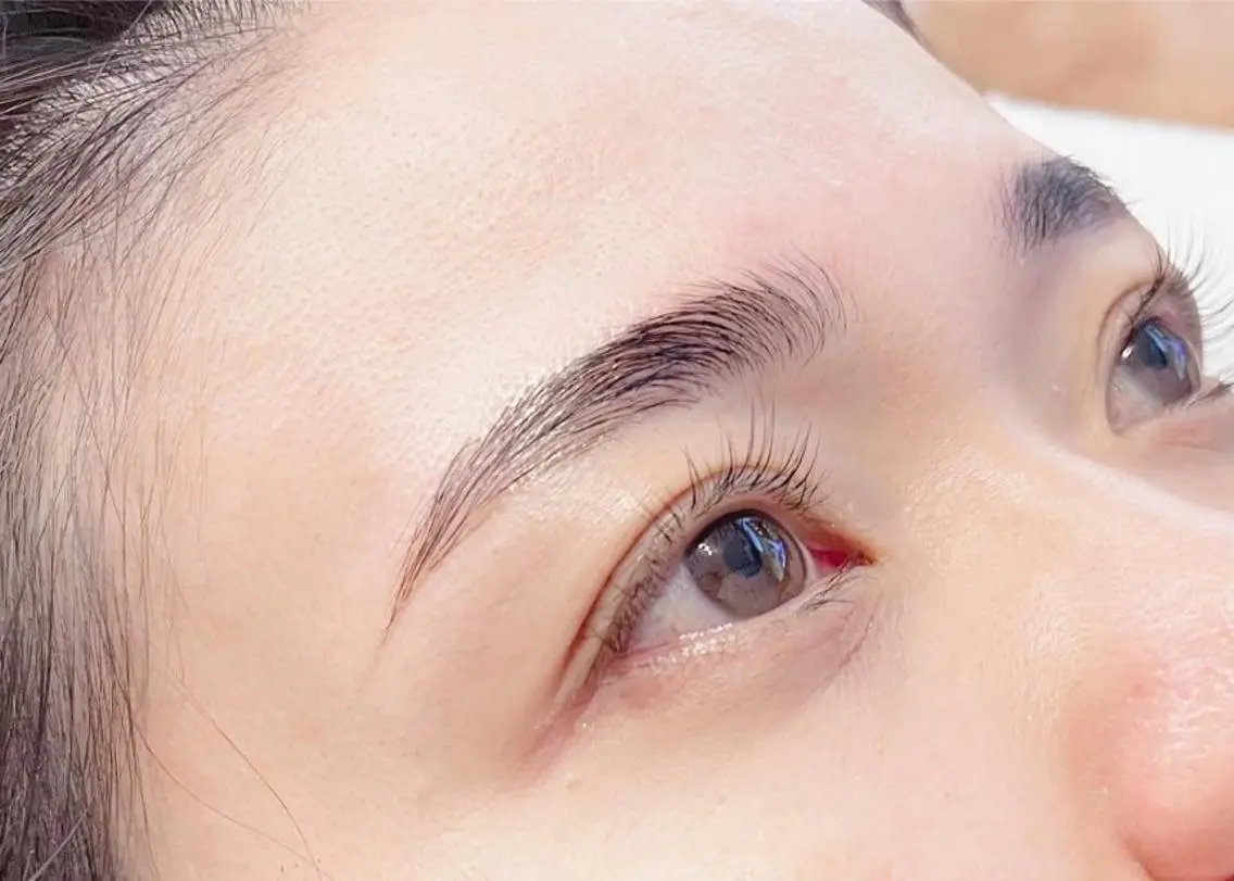【史上最高の垢抜け】眉デザインwax+パリジェンヌ・まつげパーマの写真