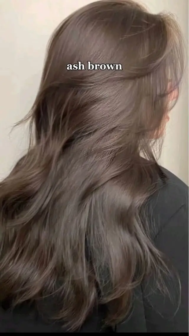 ロング カラー アッシュ アッシュブラウン ブリーチ ブラウンカラー ブリーチなしカラー カット ヘアカラー 暖色系カラー モデル募集中/souのヘアスタイル
