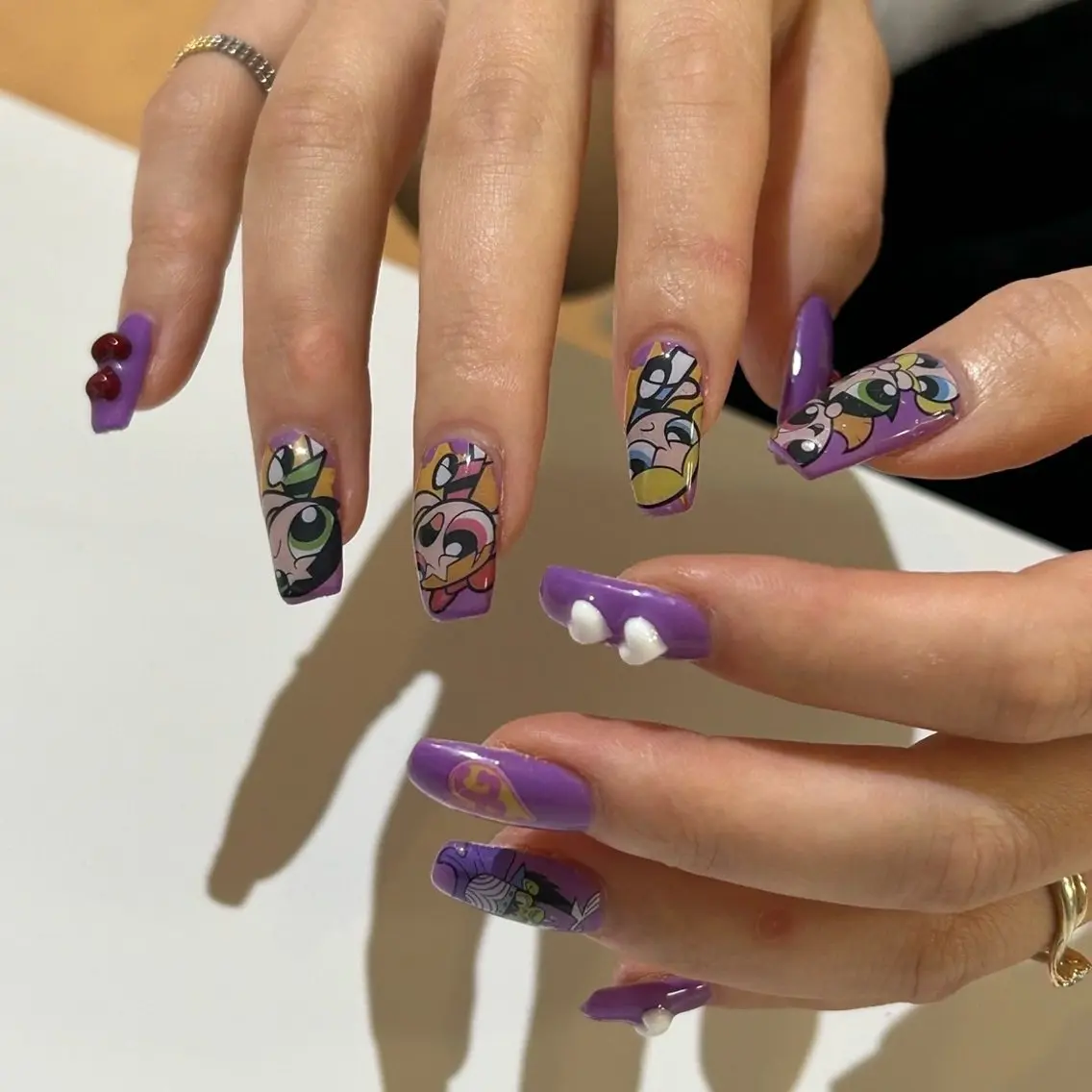 ネイル ハンドネイル io.Nail 谷町九丁目のネイルデザイン