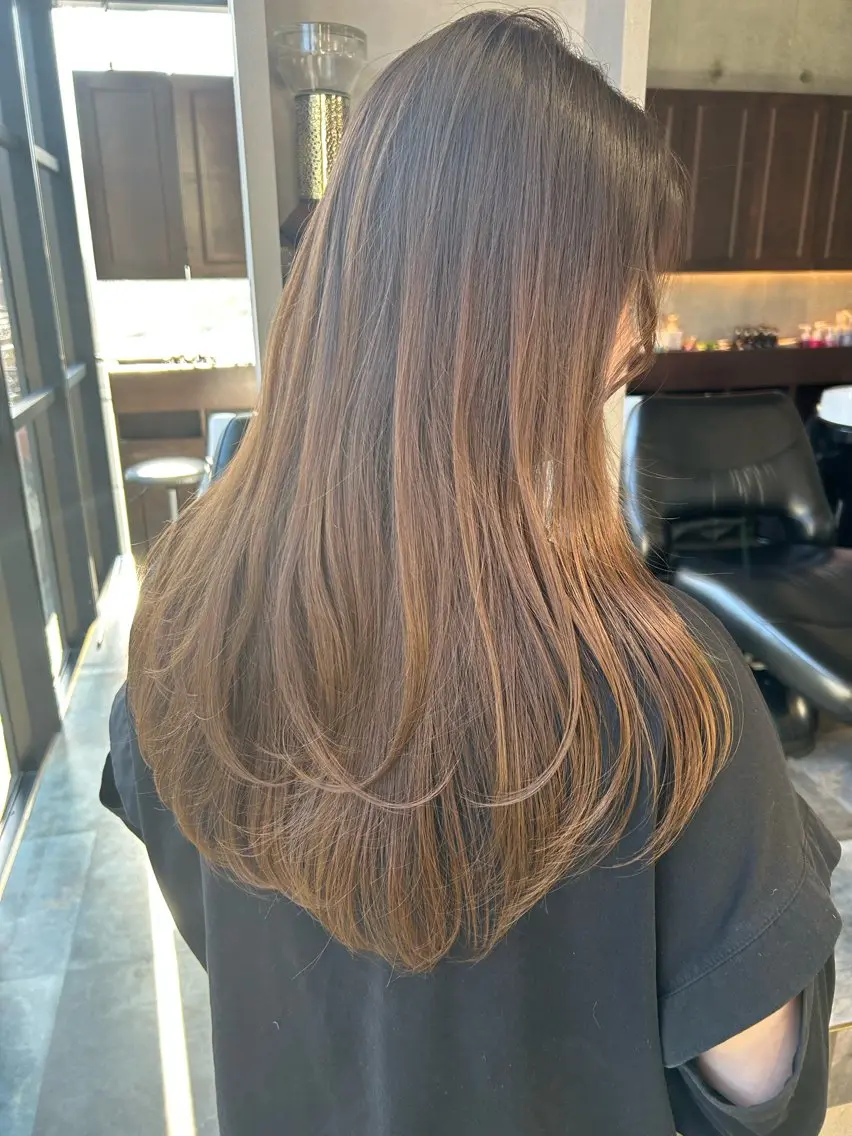 セミロング 🕊️柳谷 壽里🕊️のヘアスタイル