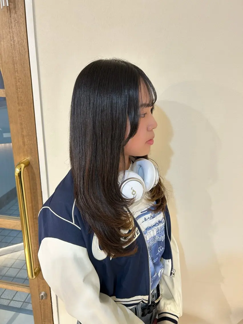ロング レイヤーカット CreBiA 🌼こなつのヘアスタイル