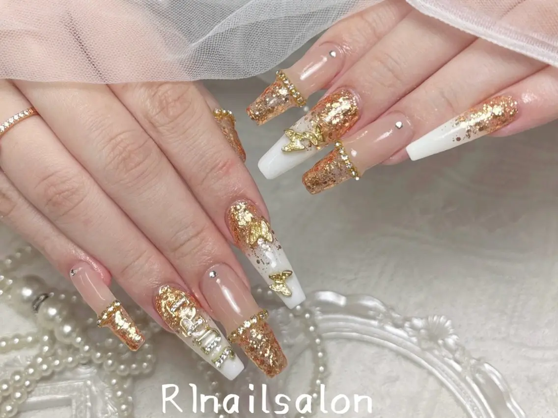 ネイル ジェルネイル 韓国ネイル マグネットネイル 持ち込み ワンカラーネイル ハンドネイル ハンドケア R1🎀Nail💕 池袋東口店のネイルデザイン