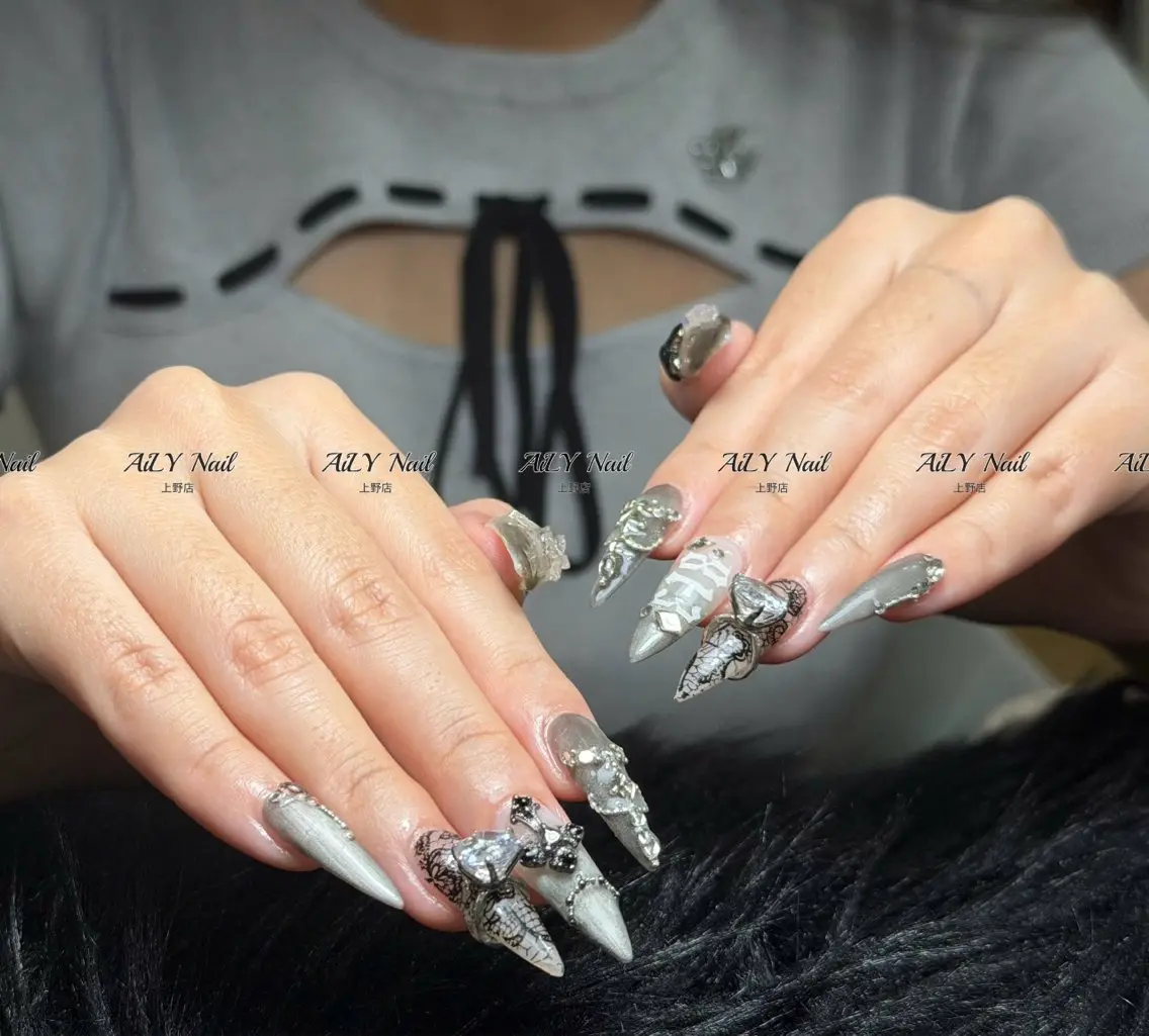 ネイル アートネイル ジェルネイル マグネットネイル ニュアンスネイル シンプルネイル ハンドネイル AiLy Nail 上野店のネイルデザイン
