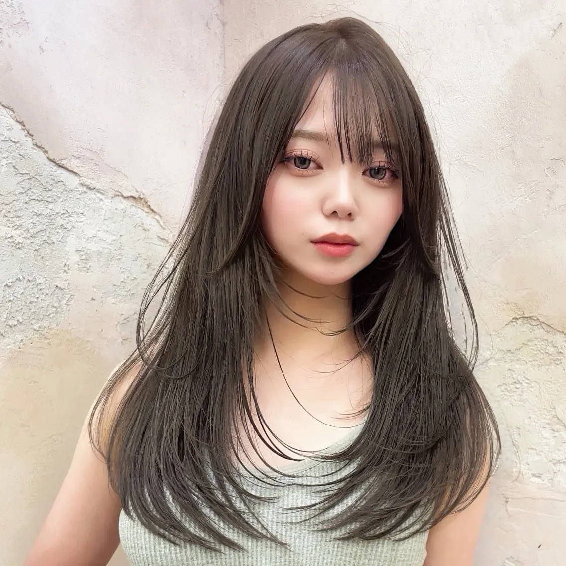 ロング カラー カット ヘアカラー トリートメント ブリーチなし 透明感カラー/艶髪のヘアスタイル
