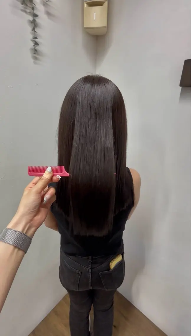 セミロング カラー アッシュ アッシュブラウン ブラウンカラー 透明感カラー オレンジ ヘアカラー 中山 明子のヘアスタイル
