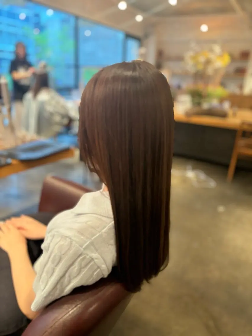 ロング カラー グレージュ オリーブグレージュ オリーブグレー 髪質改善カラー ベージュ🤎YUMEのヘアスタイル