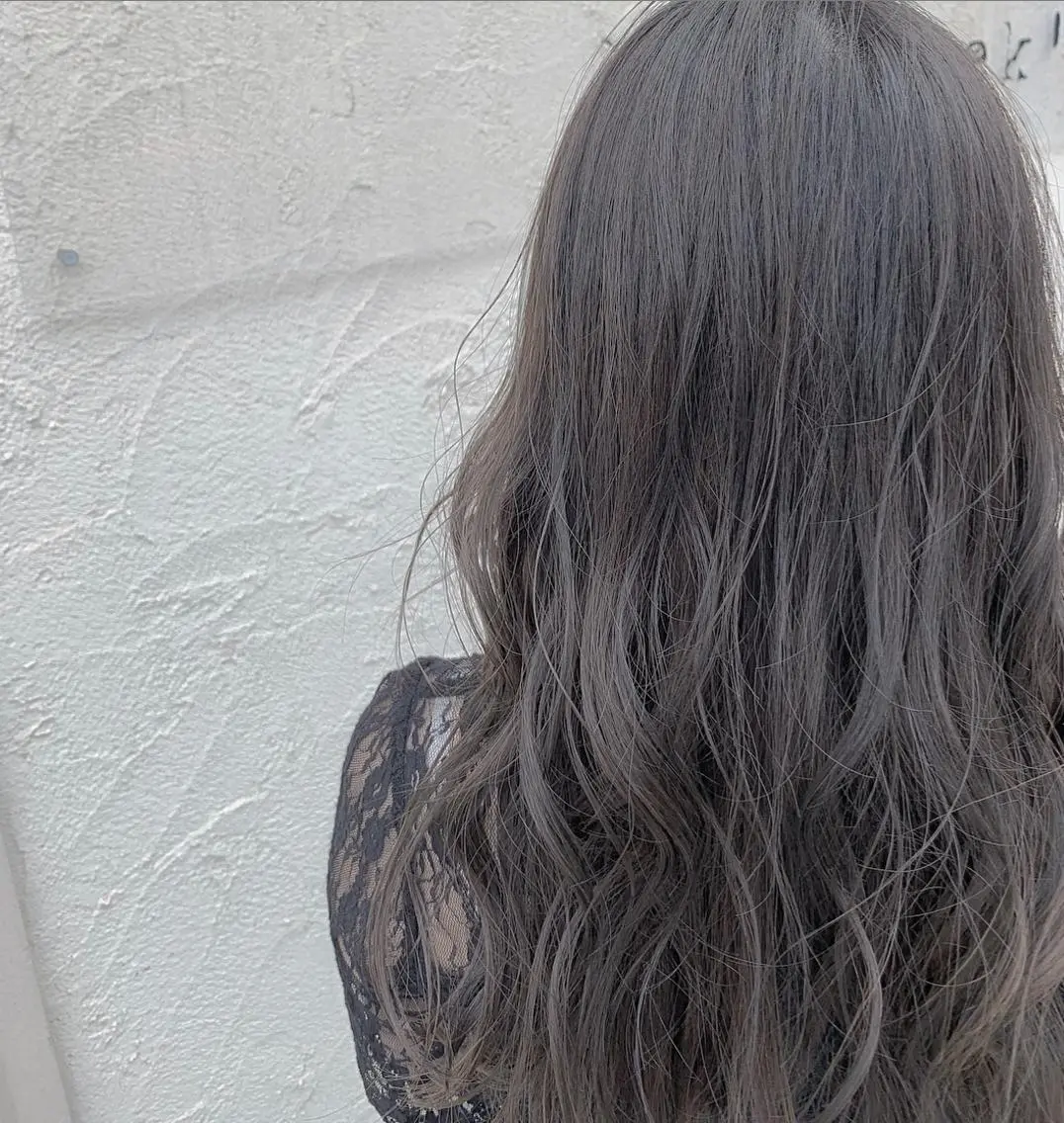セミロング カット ヘアカラー トリートメント ヘアセット 髪質改善色素改善特化 keiのヘアスタイル