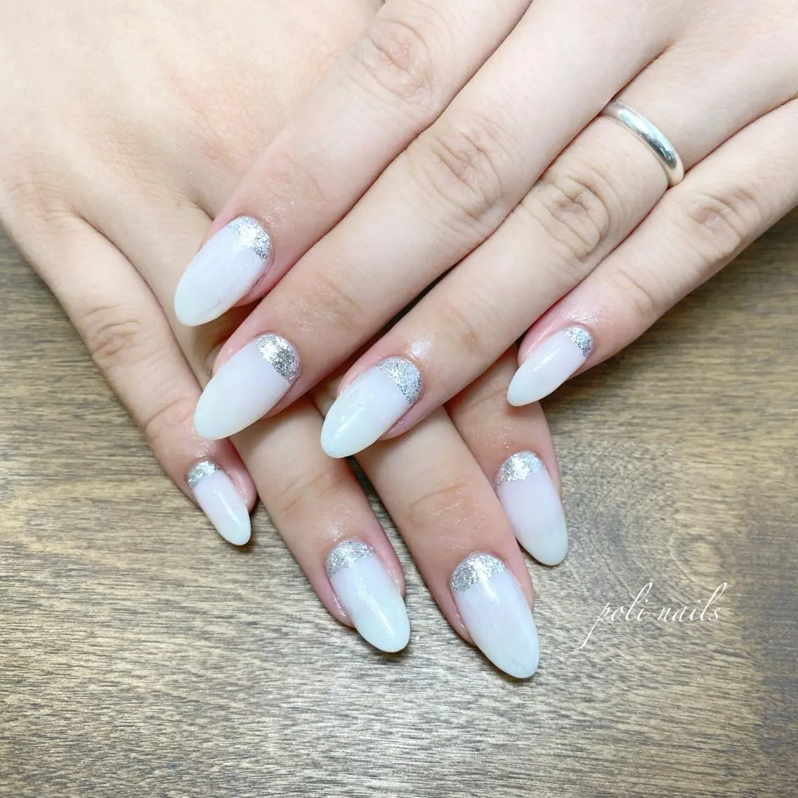 ネイル ハンドネイル poli nailsのネイルデザイン