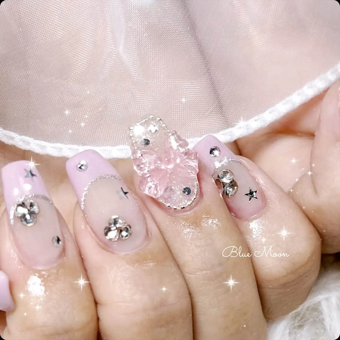 ネイル リボン ハンドネイル フットネイル ハンドケア nail salon Blue Moonのネイルデザイン